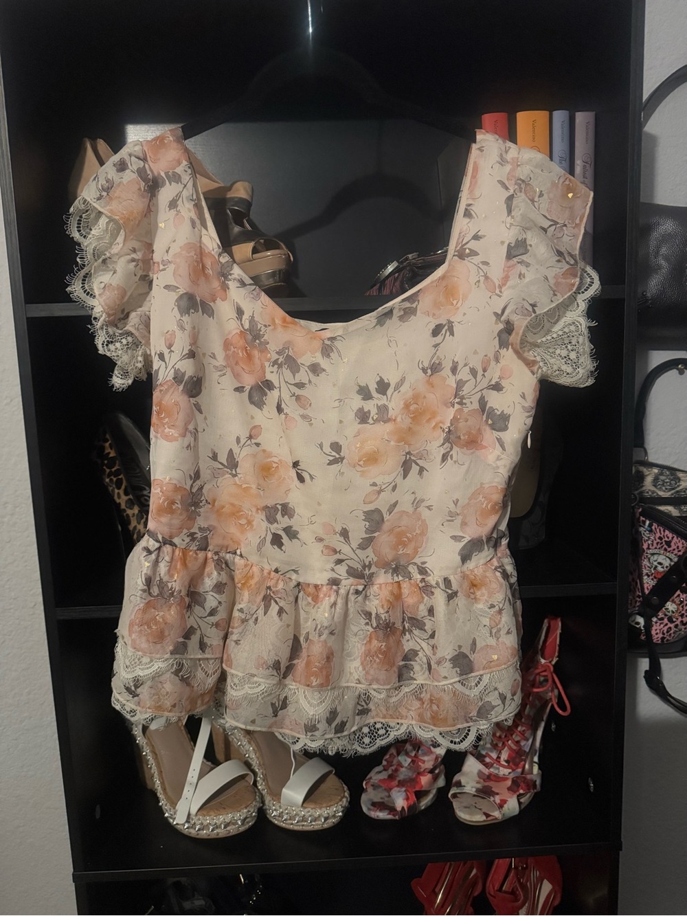 Floral Peplum Lace-Trim Blouse in Peach Cream